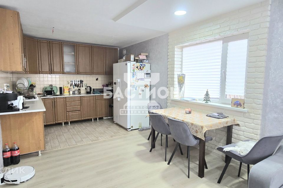 Продаётся 1-этажный дом, 130 м²