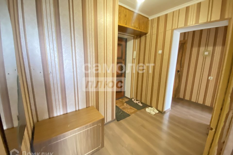 Продаётся 2-комнатная квартира, 43.8 м²
