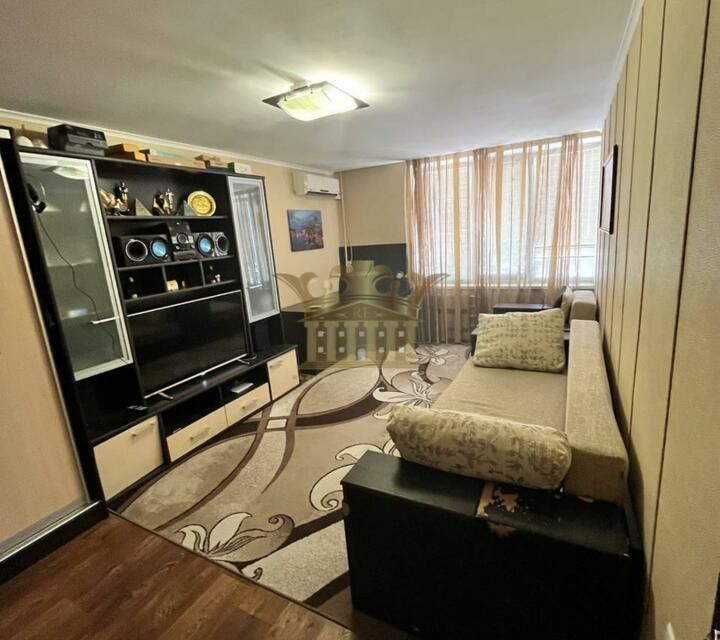 Продаётся 2-комнатная квартира, 56.1 м²