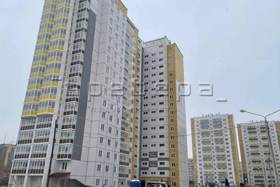 Продаётся 3-комнатная квартира, 69.5 м²