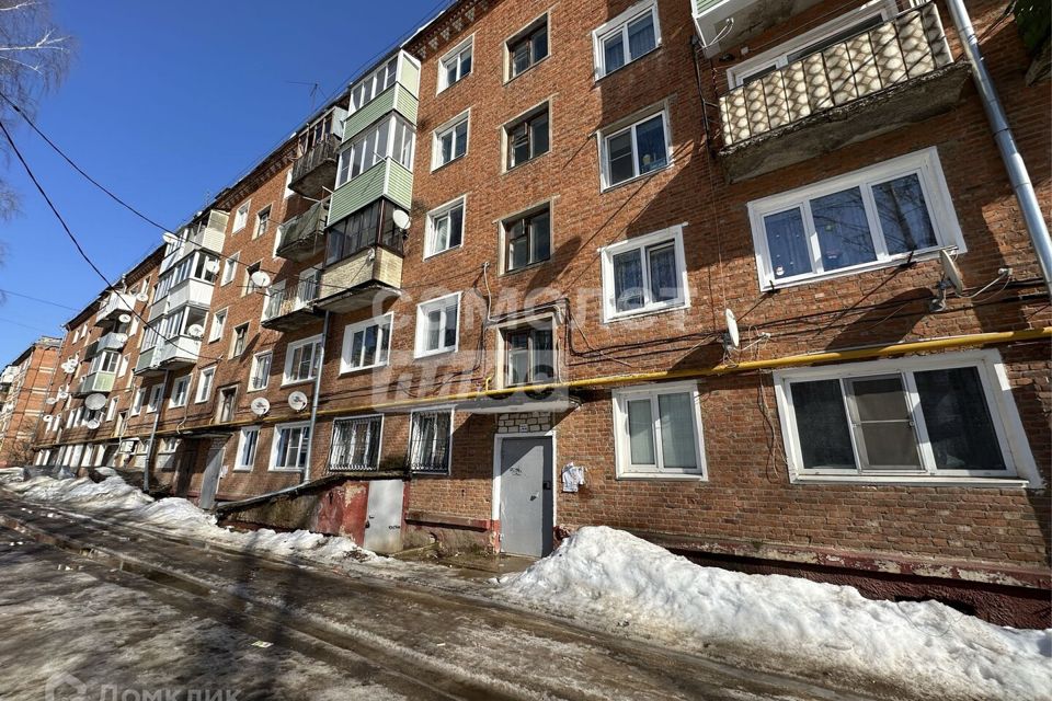 Продаётся 2-комнатная квартира, 41.8 м²