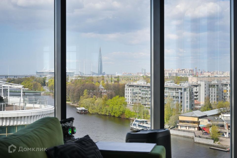Продаётся 3-комнатная квартира, 151 м²