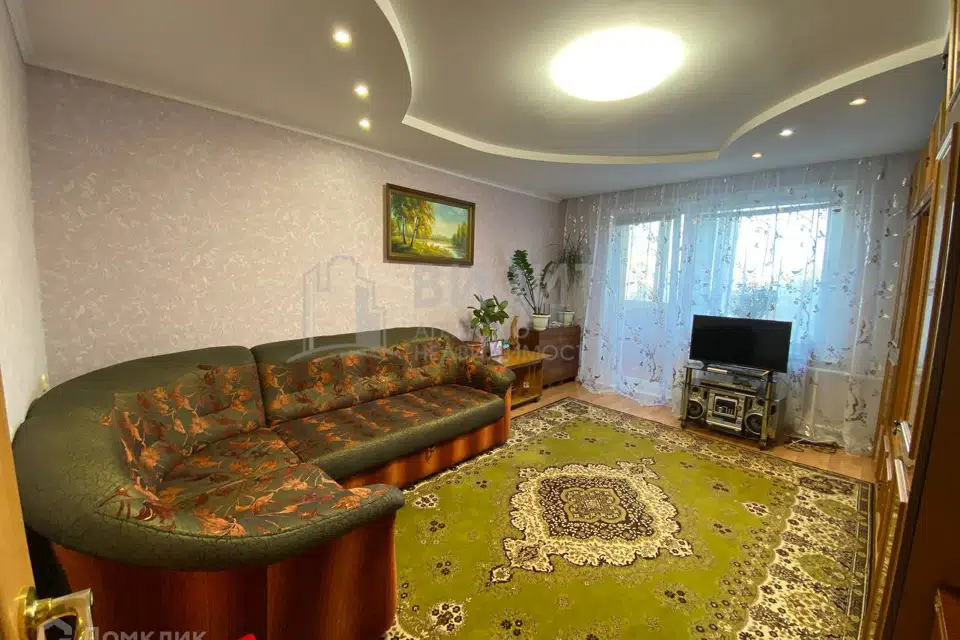Продаётся 3-комнатная квартира, 60.7 м²