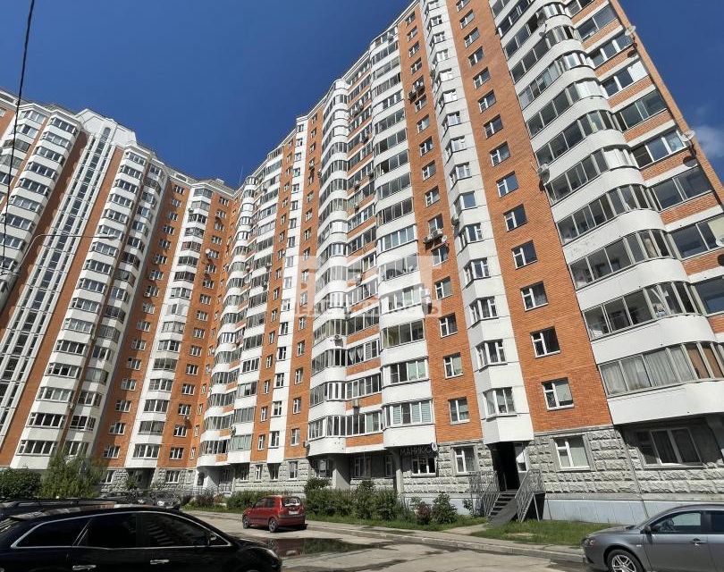 Продаётся 3-комнатная квартира, 75.3 м²