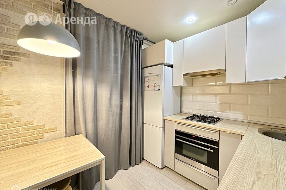 Сдаётся 2-комнатная квартира, 42 м²