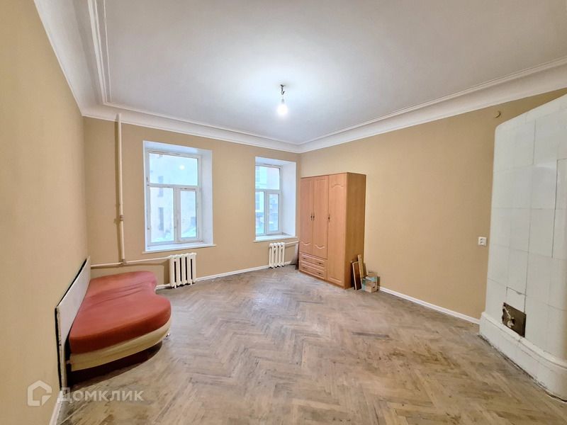 Продаётся 4-комнатная квартира, 102.9 м²