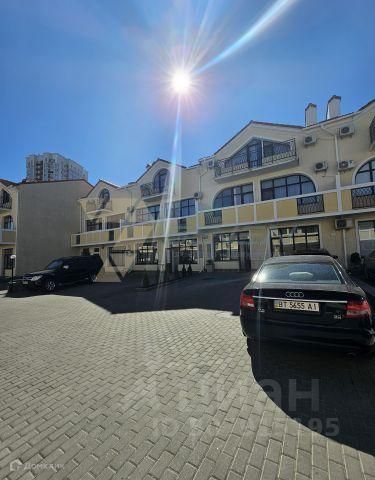 Продаётся 3-комнатная квартира, 74 м²