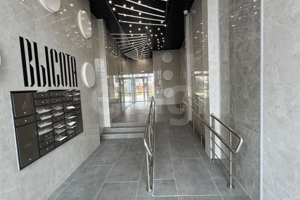 Продаётся 1-комнатная квартира, 35.6 м²