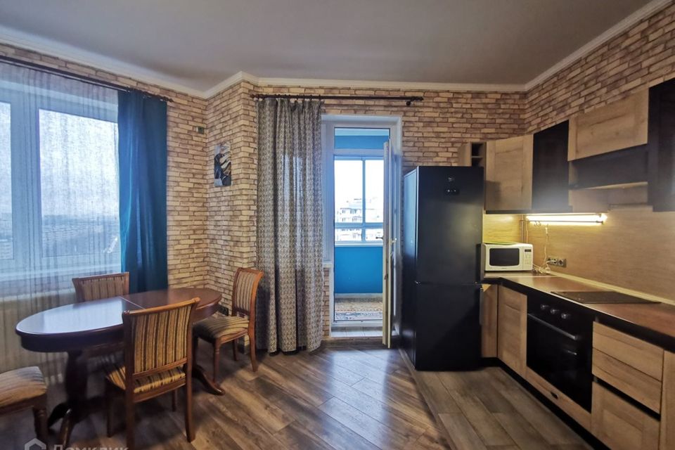 Сдаётся 1-комнатная квартира, 50 м²