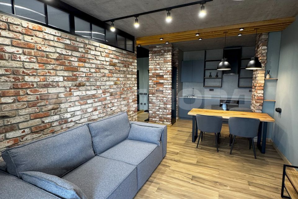 Сдаётся 1-комнатная квартира, 49.3 м²