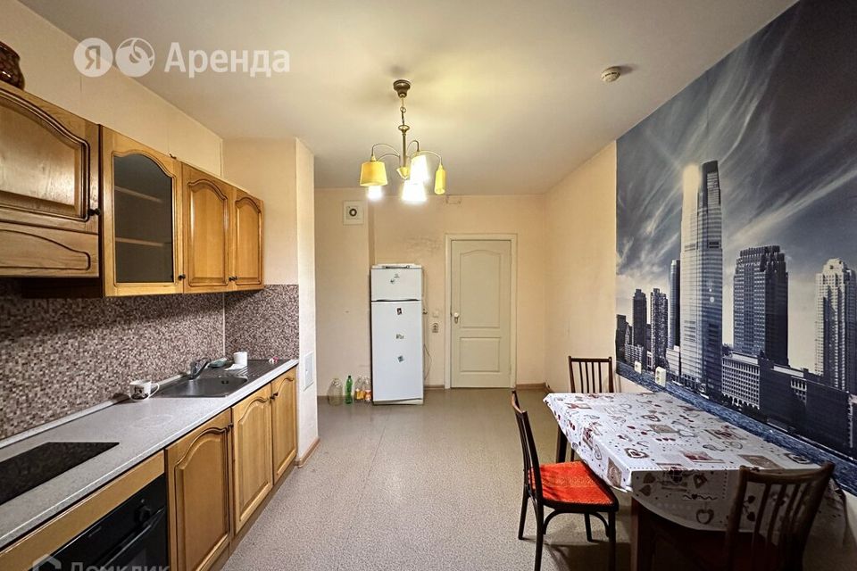 Сдаётся 2-комнатная квартира, 67 м²