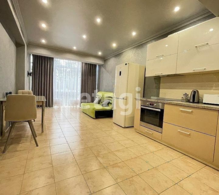 Продаётся 2-комнатная квартира, 68.2 м²