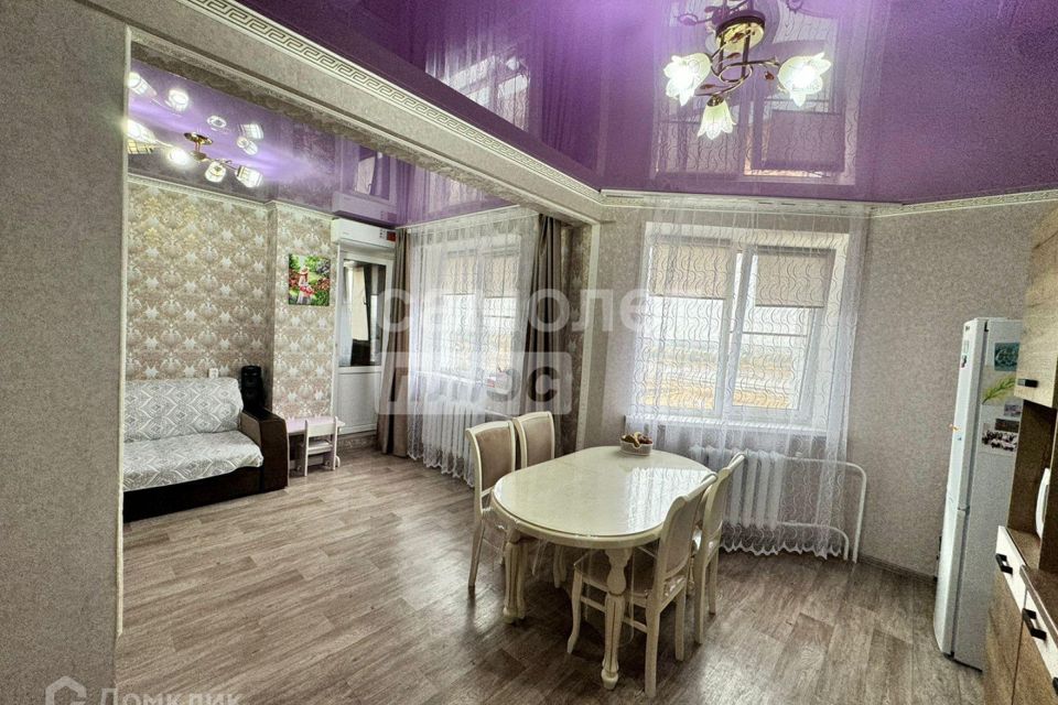 Продаётся 2-комнатная квартира, 57.2 м²
