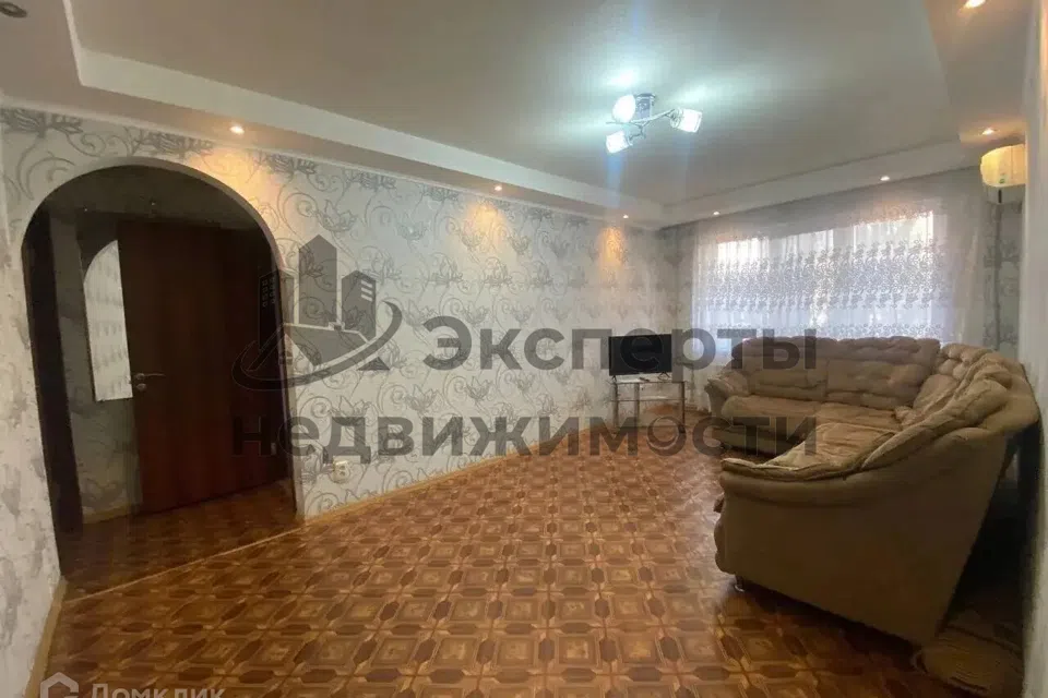 Продаётся 3-комнатная квартира, 57 м²