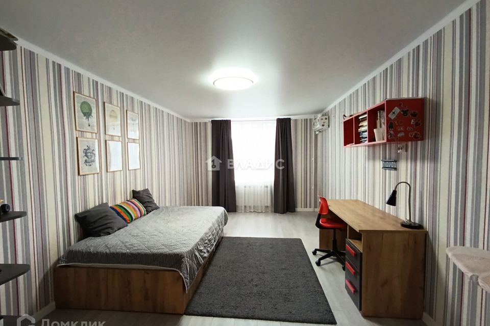 Продаётся 3-комнатная квартира, 76.8 м²