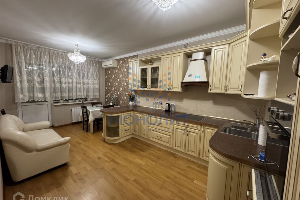 Продаётся 2-комнатная квартира, 78.1 м²