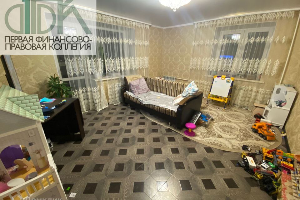 Продаётся 5-комнатная квартира, 105 м²