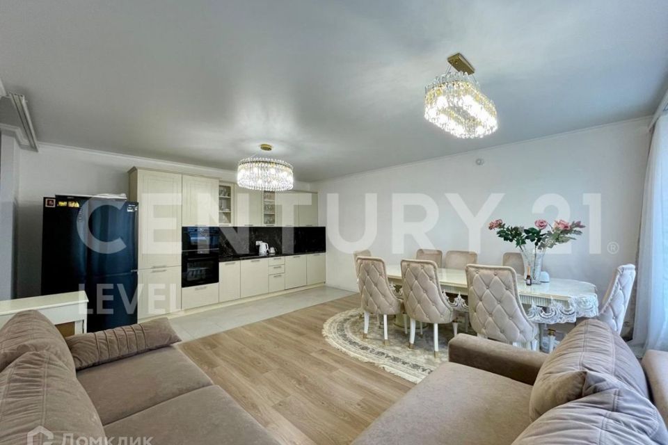 Продаётся 3-комнатная квартира, 76 м²