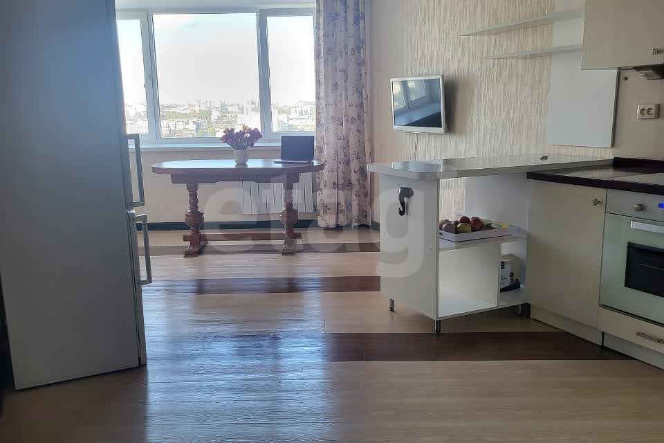 Продаётся 2-комнатная квартира, 80.9 м²