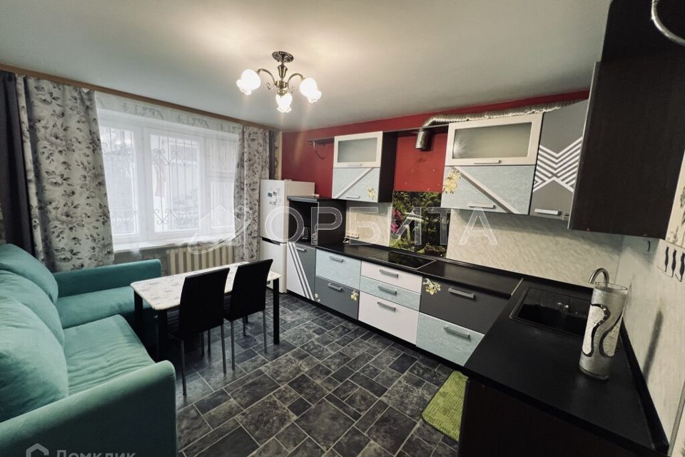 Продаётся 2-комнатная квартира, 72.5 м²