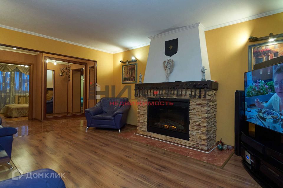 Продаётся 4-комнатная квартира, 77 м²