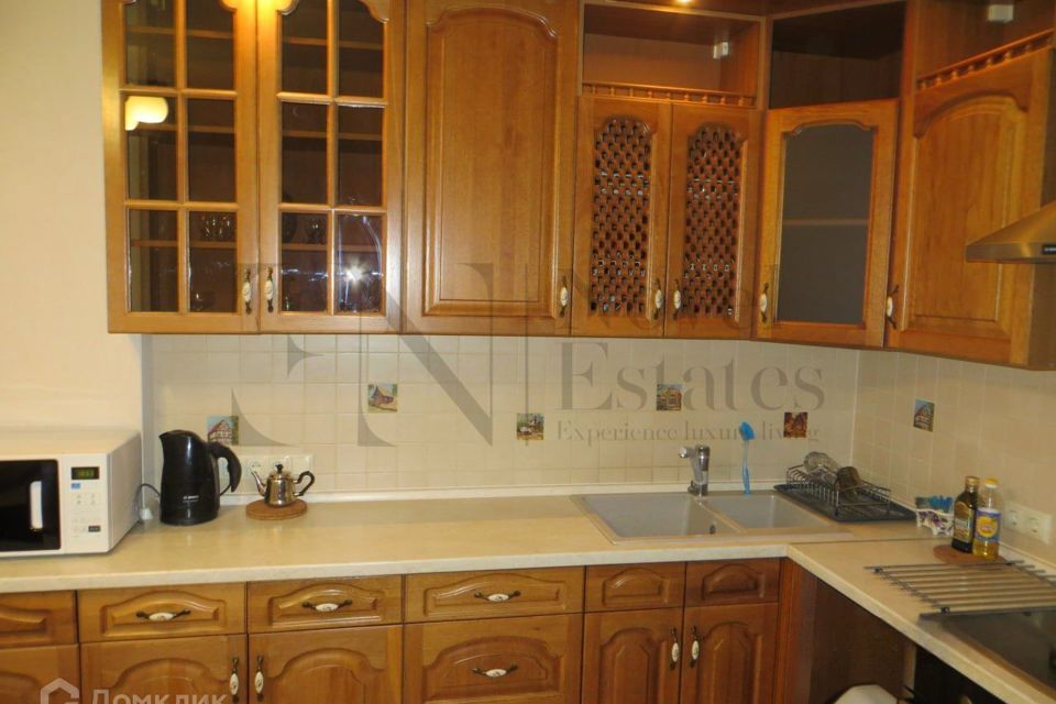 Продаётся 2-комнатная квартира, 60.4 м²