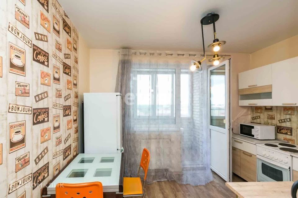 Продаётся 1-комнатная квартира, 40.2 м²