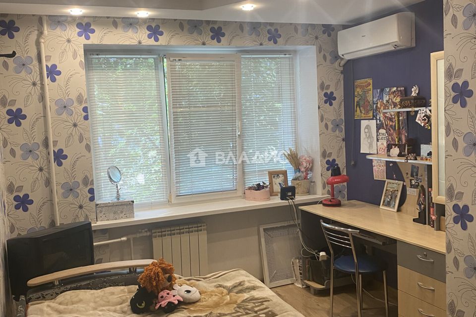 Продаётся 3-комнатная квартира, 61.5 м²