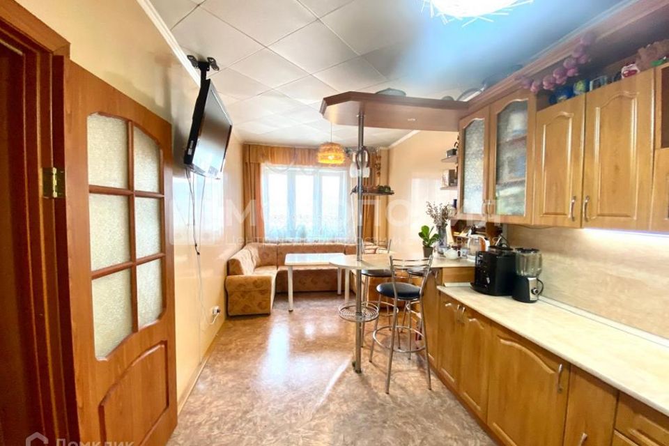 Продаётся 2-комнатная квартира, 83.4 м²