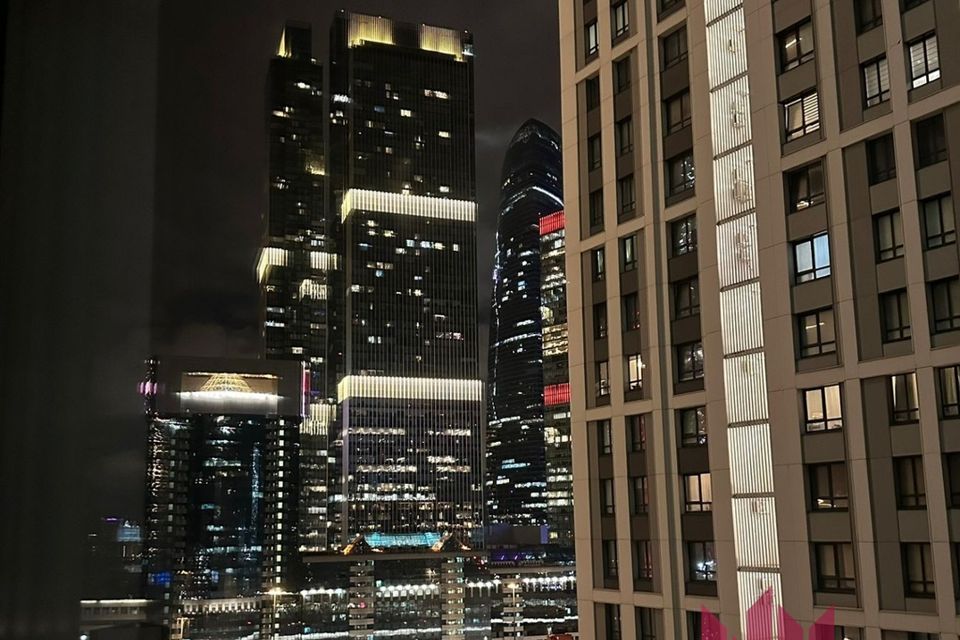 Сдаётся 1-комнатная квартира, 42 м²