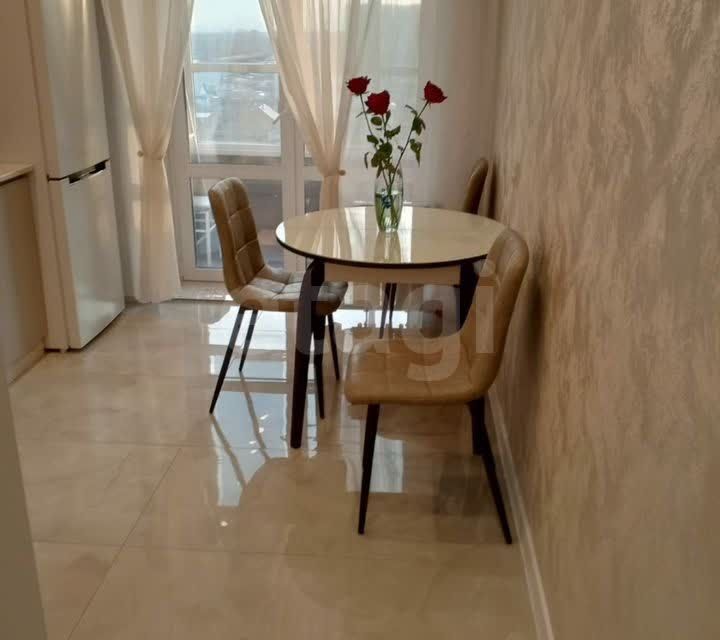 Продаётся 2-комнатная квартира, 68.4 м²