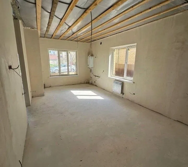 Продаётся 1-этажный дом, 105 м²