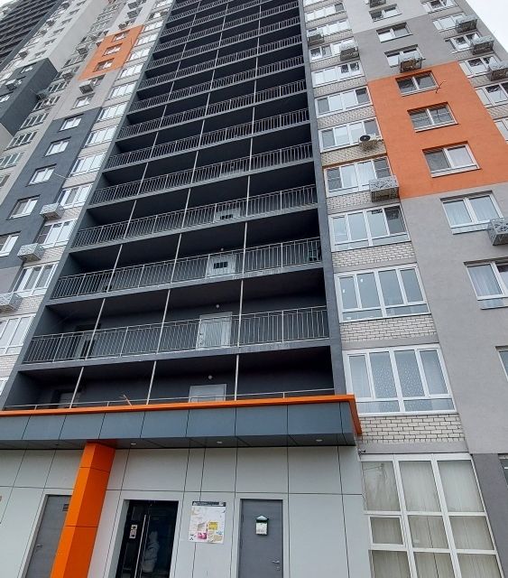 Продаётся 1-комнатная квартира, 42 м²