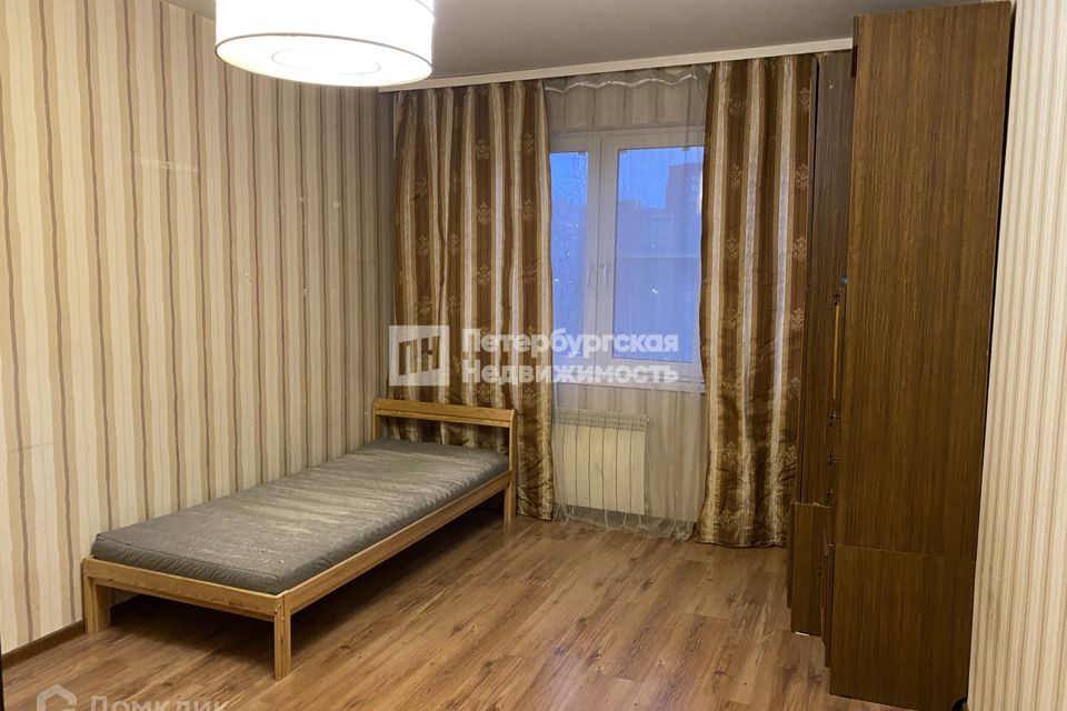 Продаётся 1-комнатная квартира, 32 м²