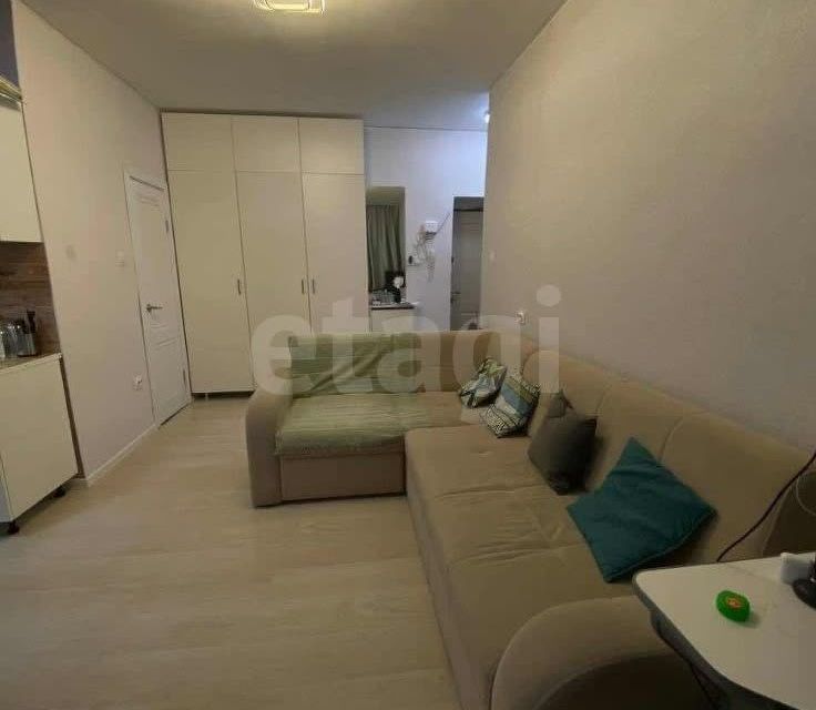 Продаётся 1-комнатная квартира, 38.4 м²