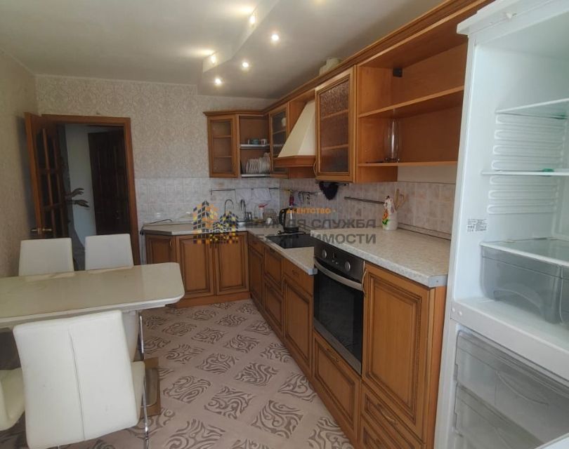Сдаётся 2-комнатная квартира, 60 м²