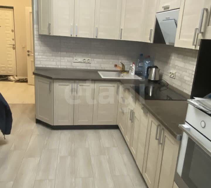 Продаётся 1-комнатная квартира, 40.5 м²