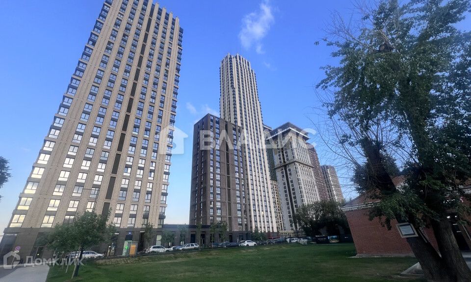 Продаётся 2-комнатная квартира, 57.6 м²