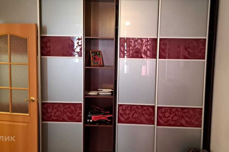 Продаётся 1-комнатная квартира, 32 м²