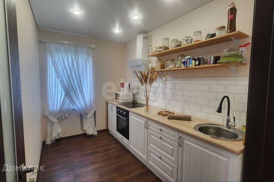 Сдаётся 3-комнатная квартира, 51.3 м²