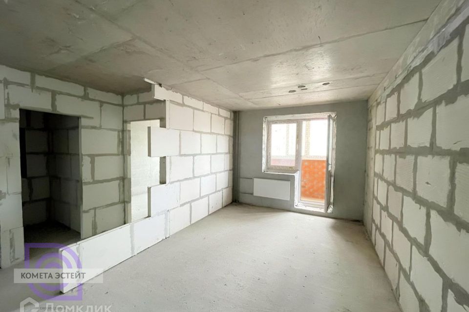 Продаётся 2-комнатная квартира, 67.2 м²