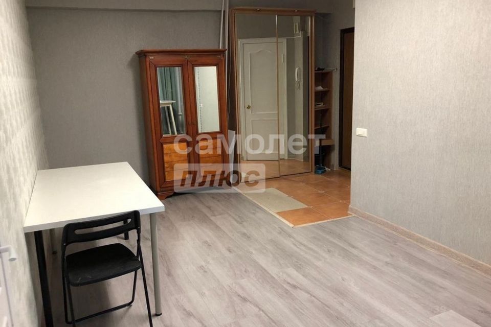 Продаётся 2-комнатная квартира, 42 м²