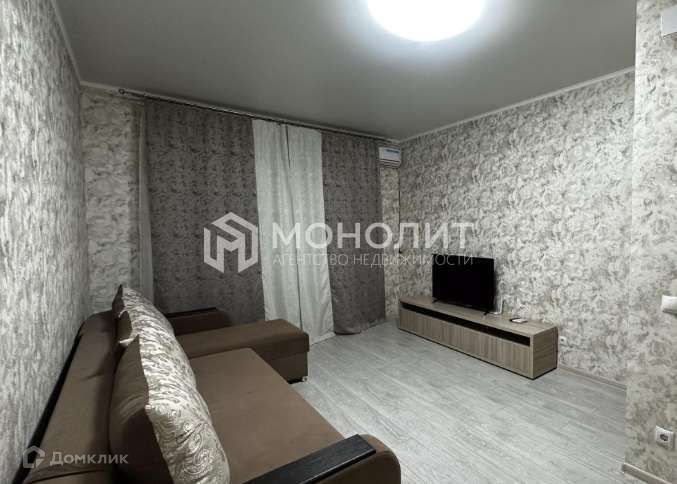 Сдаётся 1-комнатная квартира, 38 м²