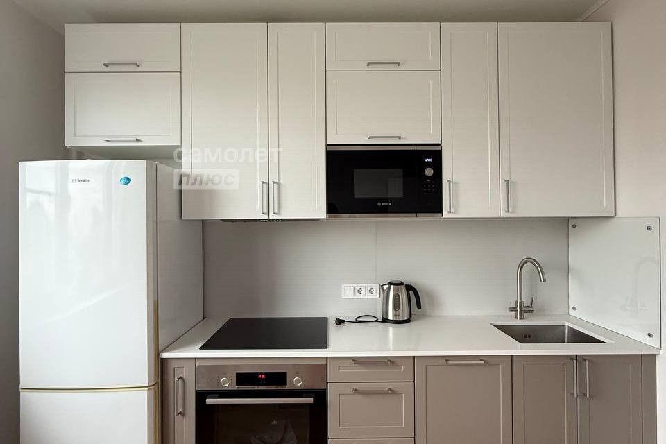 Сдаётся 2-комнатная квартира, 58.6 м²