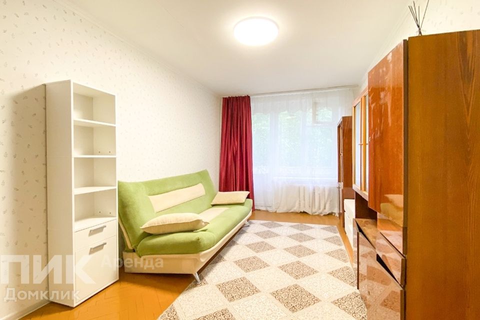 Сдаётся 2-комнатная квартира, 42.4 м²
