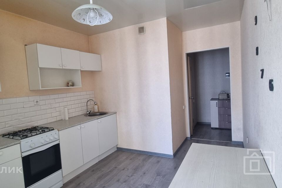 Сдаётся 1-комнатная квартира, 40 м²