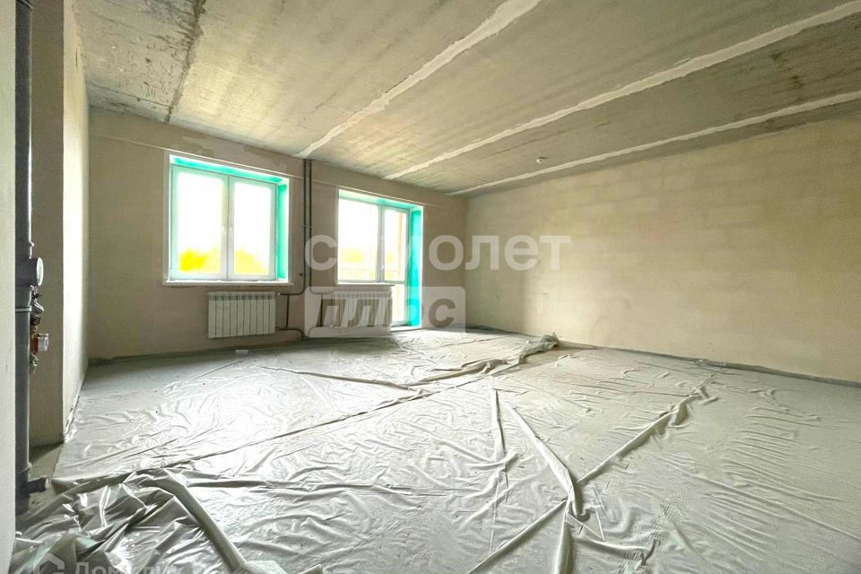 Продаётся 1-комнатная квартира, 41.8 м²