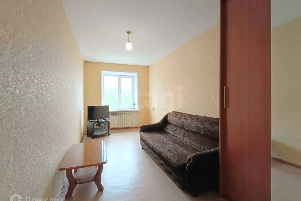Продаётся 3-комнатная квартира, 56.4 м²