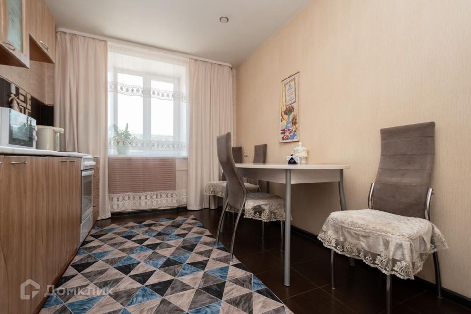 Продаётся 3-комнатная квартира, 57.5 м²