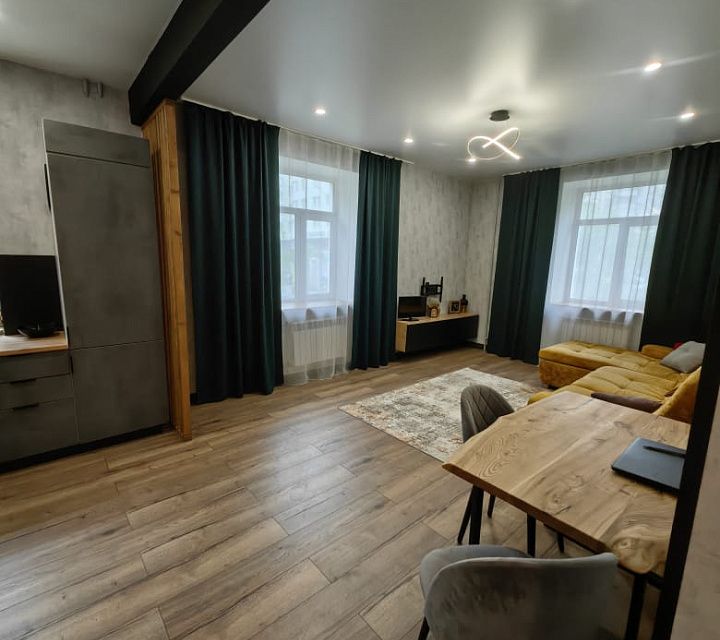 Продаётся 3-комнатная квартира, 72 м²